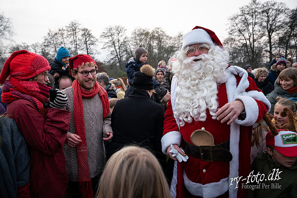 Juletræestænding Ry 2019  - web  - Fotograf Per Bille-20191117-00783