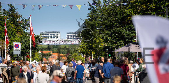 Markedsdag, Skanderborg City- print - Fotograf Per Bille-20210904-DSC06027