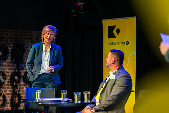 Keynotes med Stefan Wallin og Jette Christensen-web-Fotograf Per Bille-20250623-AAA00052