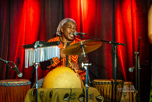 Sidiki Camara Et liv i musikken-web-Fotograf Per Bille-20250625-AAA03513