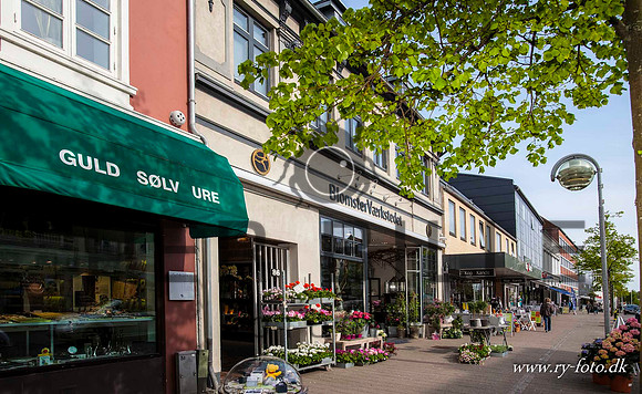 city (37 of 65)