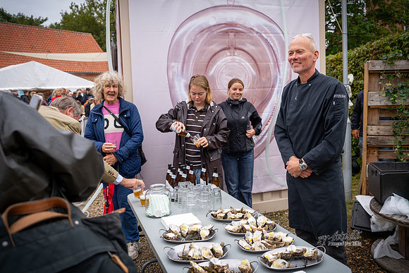 Kunst camp - invasive øster- vejrtrækning og vand - Åndedrætsmaskkinen-web-Fotograf Per Bille-20240822DSC01234