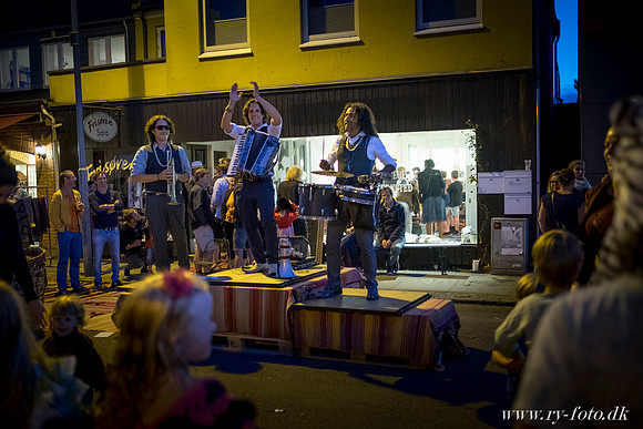 Ry by night-20160826-6286
