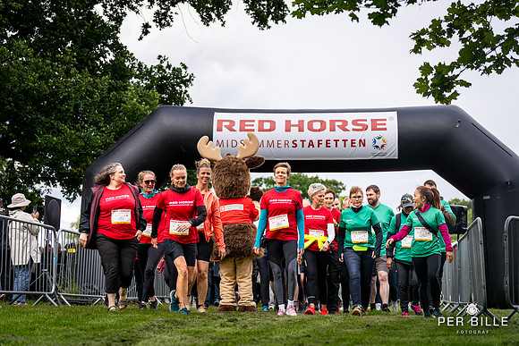 Red Horse midsommerstafet-webl-Fotograf Per Bille-20240606DSC00251