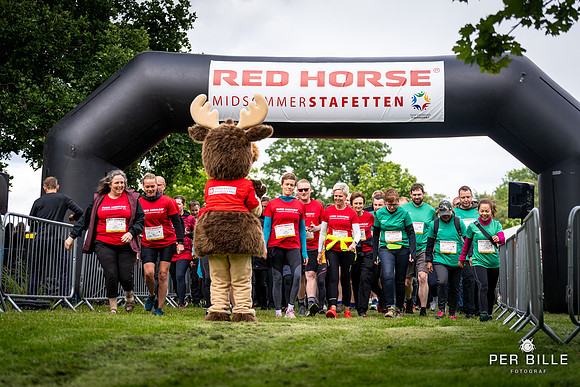 Red Horse midsommerstafet-webl-Fotograf Per Bille-20240606DSC00249
