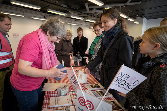 Web- Lyserød lørdag Ry - fotograf Per Bille-20161008-5146