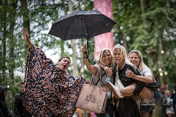 Antidagligdag - onsdag - Avis- Fotohgraf Per BilleDSC04132-Edit